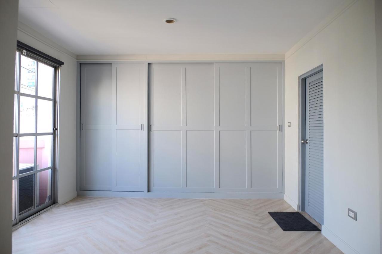 Baan Khun Pra Duplex Rm3 Bangkok Apartment Luaran gambar